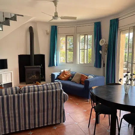 Casa Lorena Villa